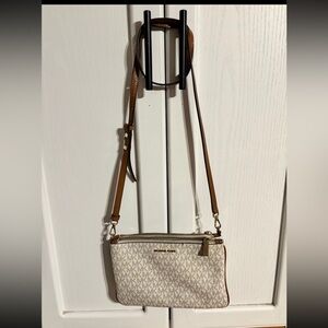 Michael Kors Cross Body